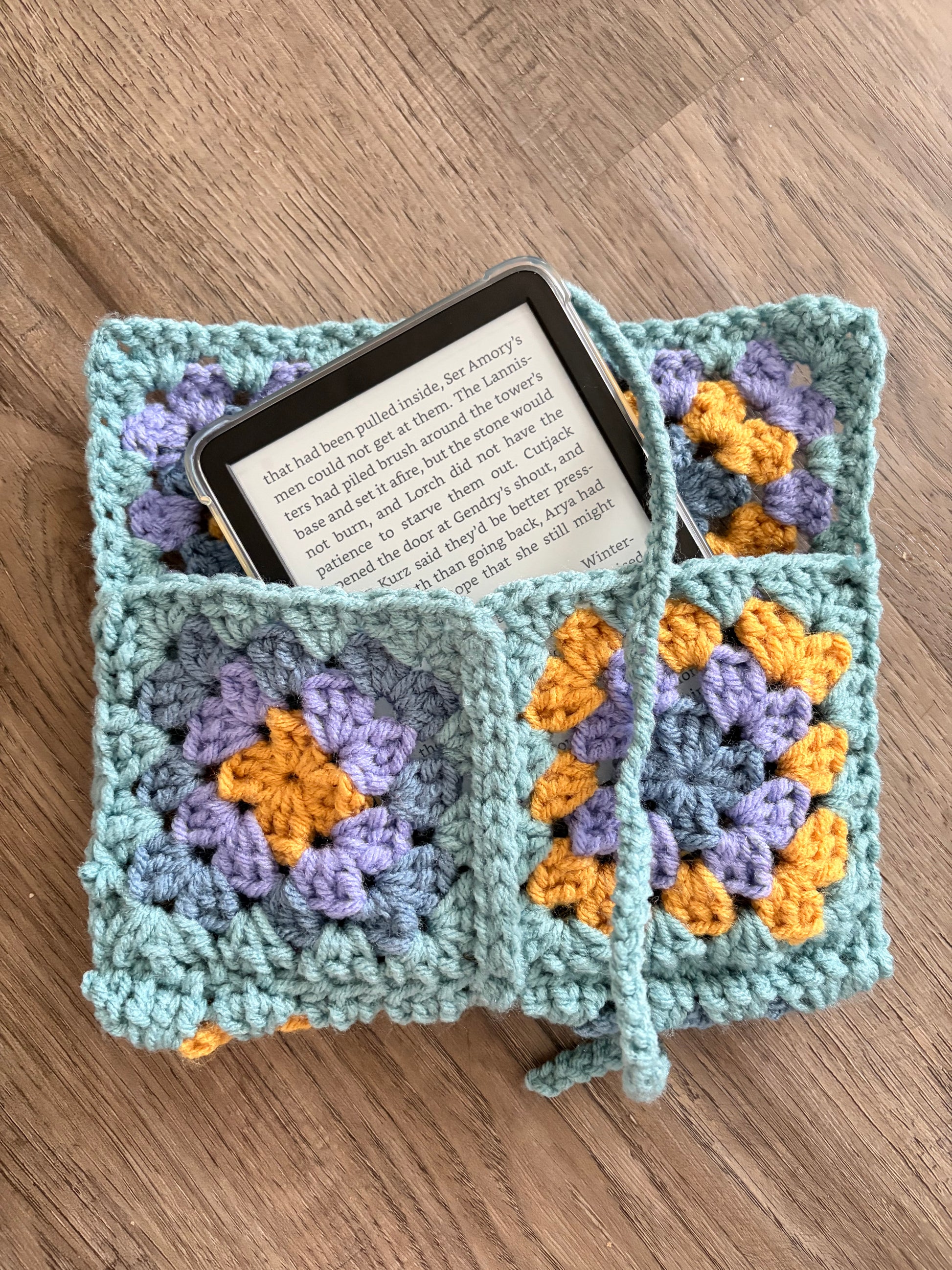 Crochet E-reader Sleeve
