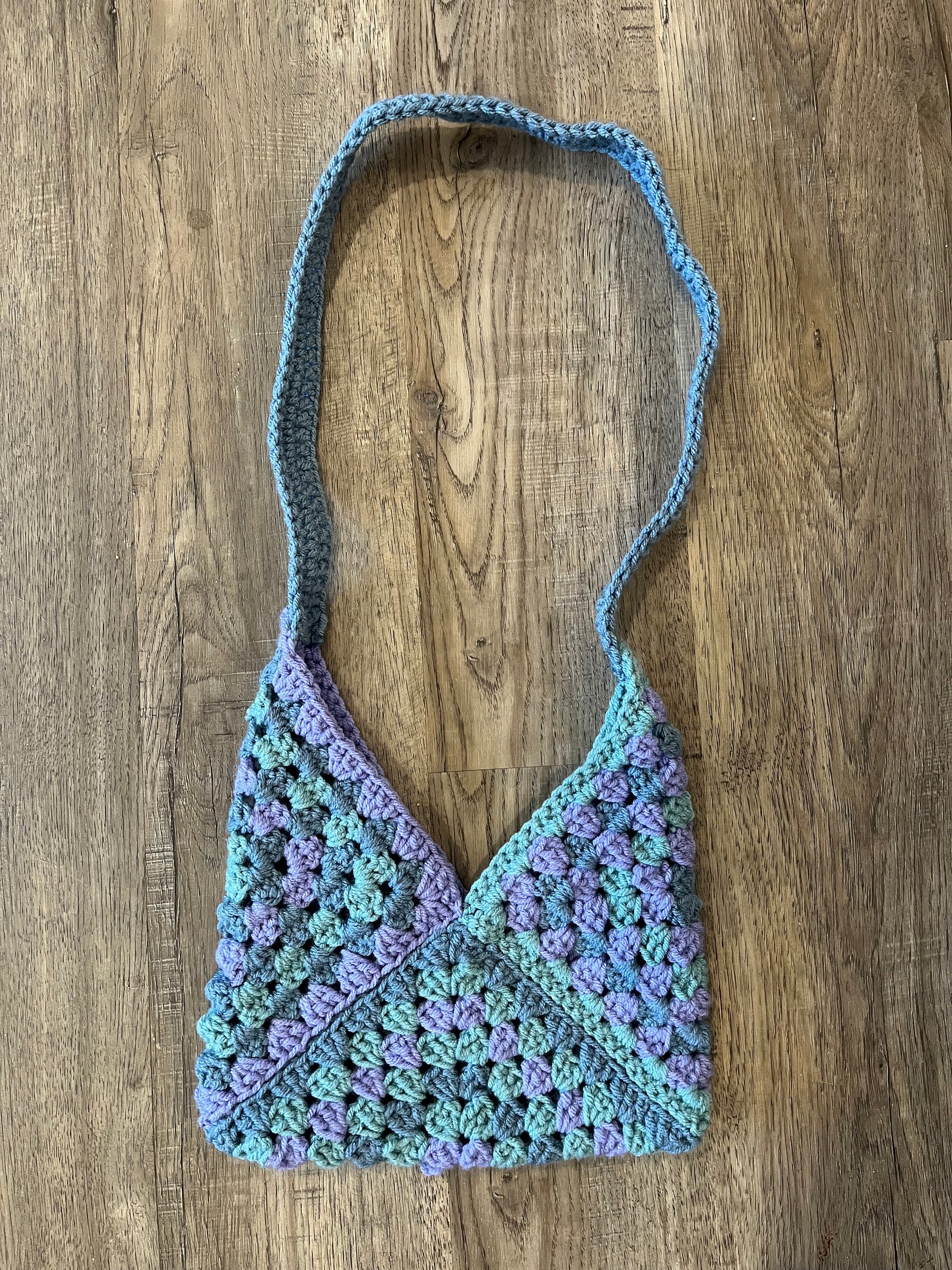 Medium Granny Square Purse