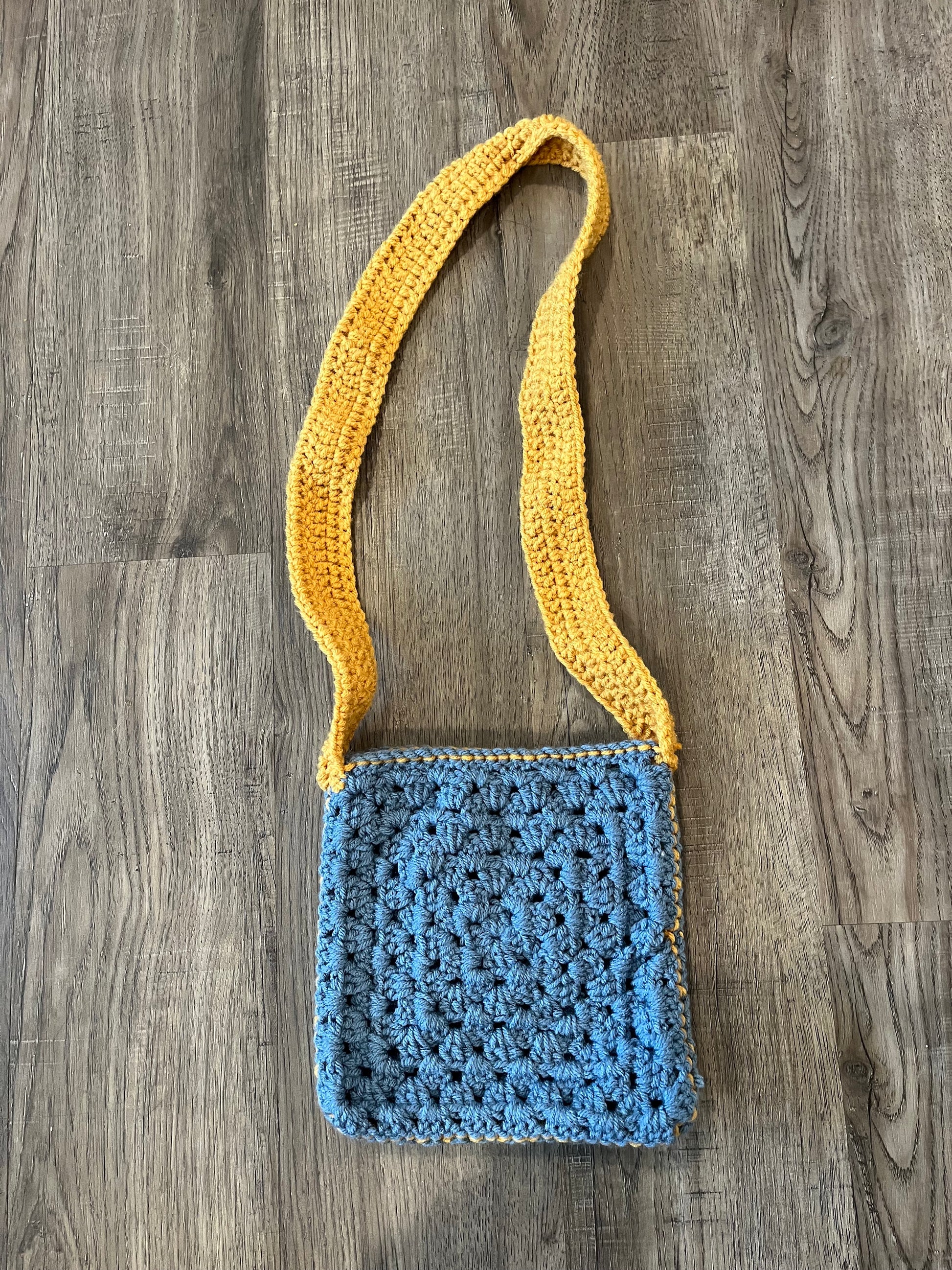 Small Granny Square Purse